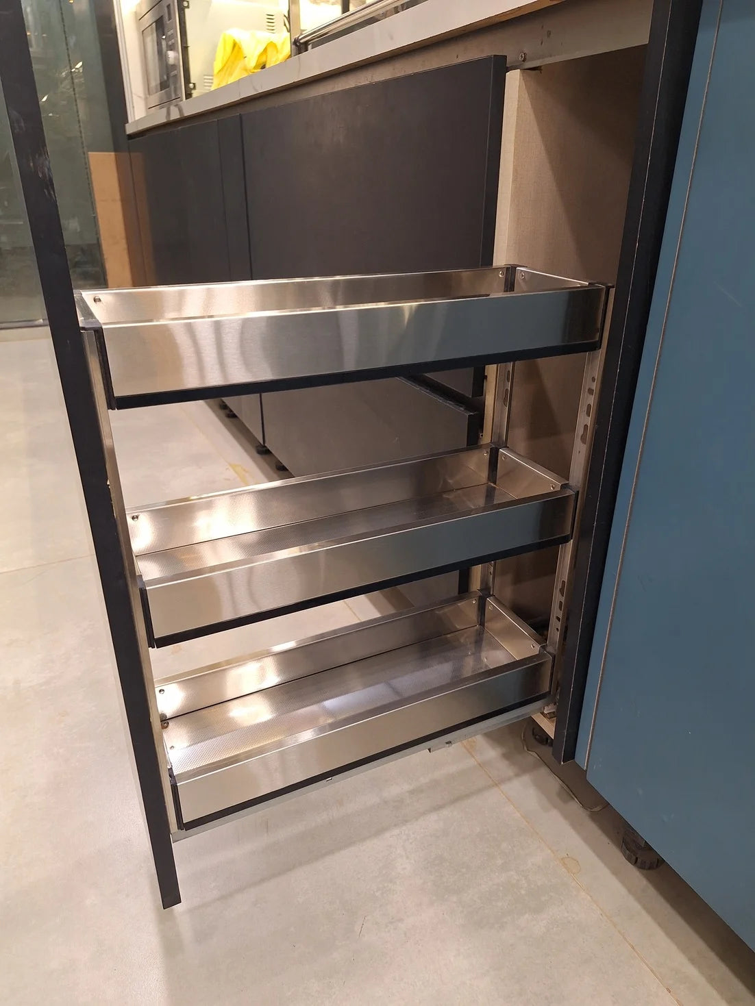 Sig Plus Stainless Steel 3 Layer Bottle Rack 28B